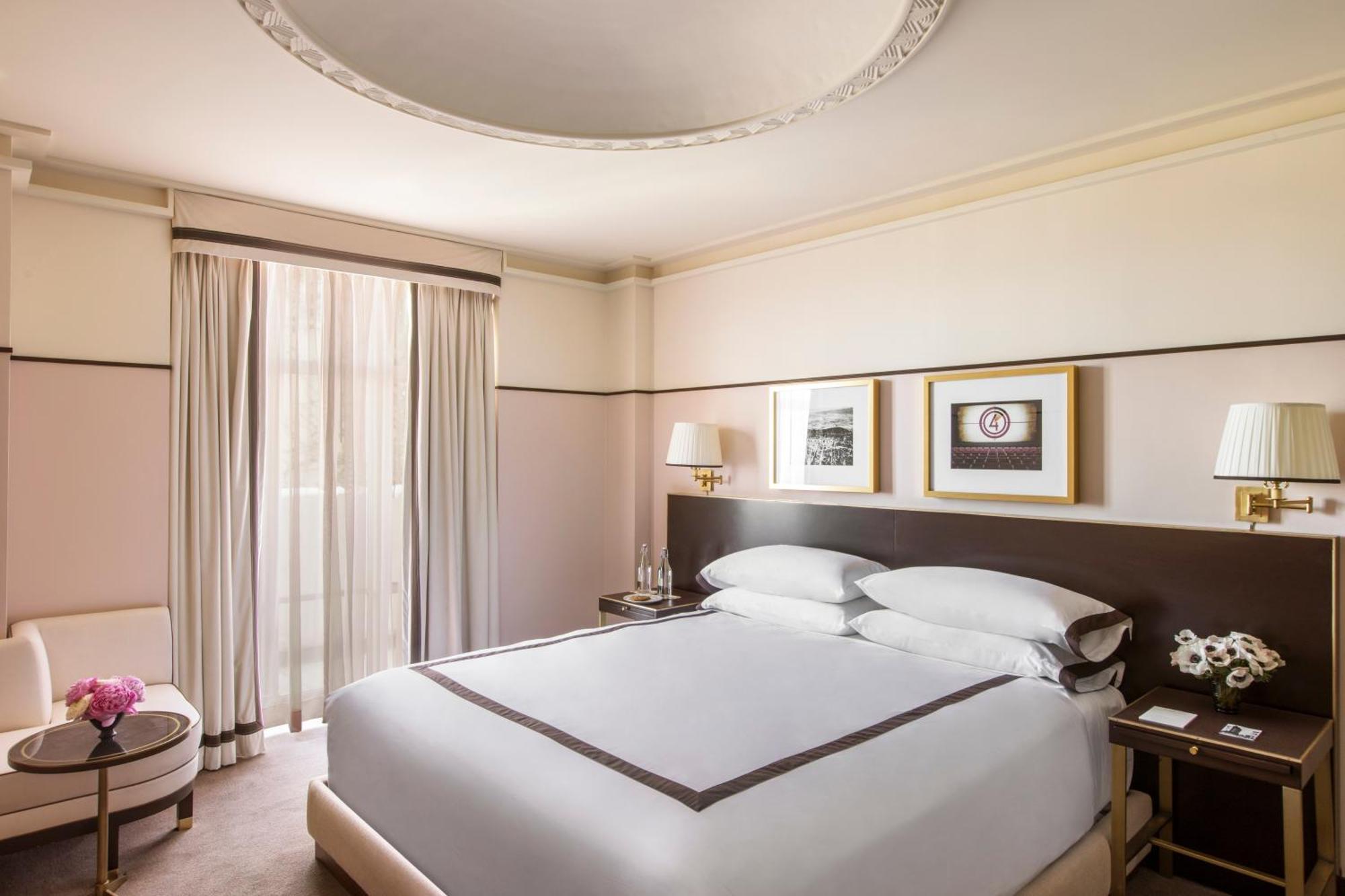 Superior Queen Room