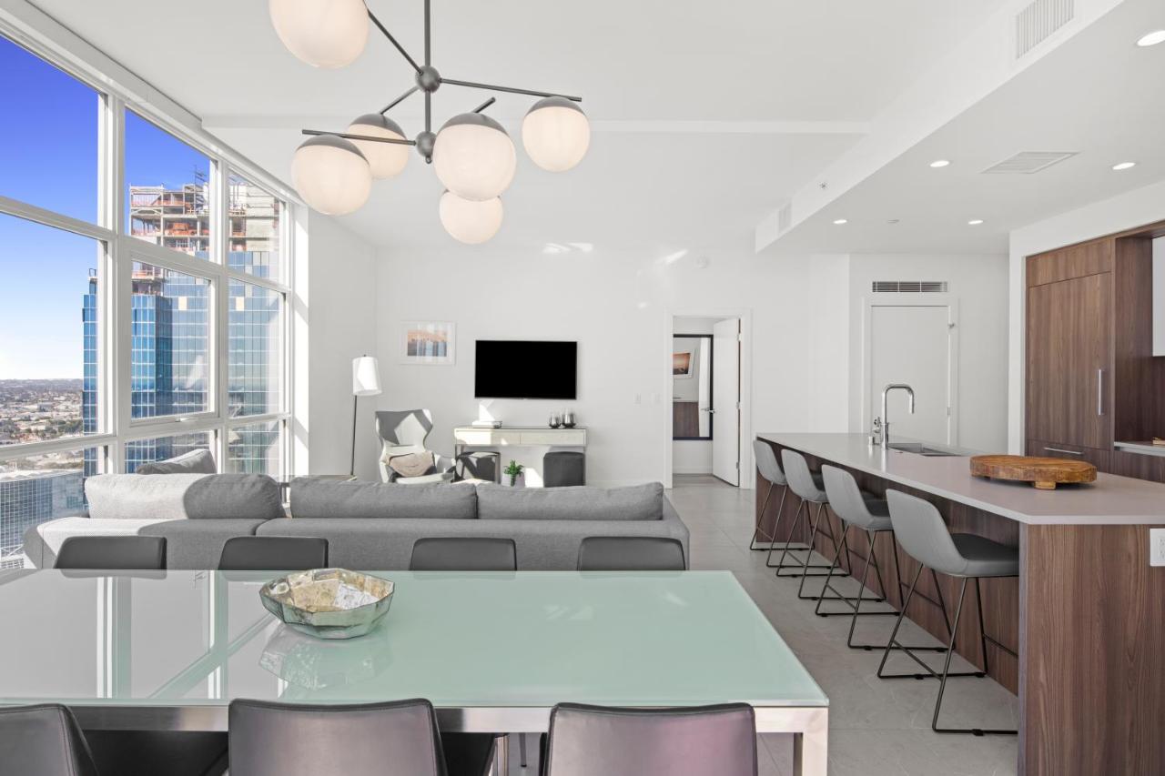 Three-Bedroom Apartment,1317425467:JPEG