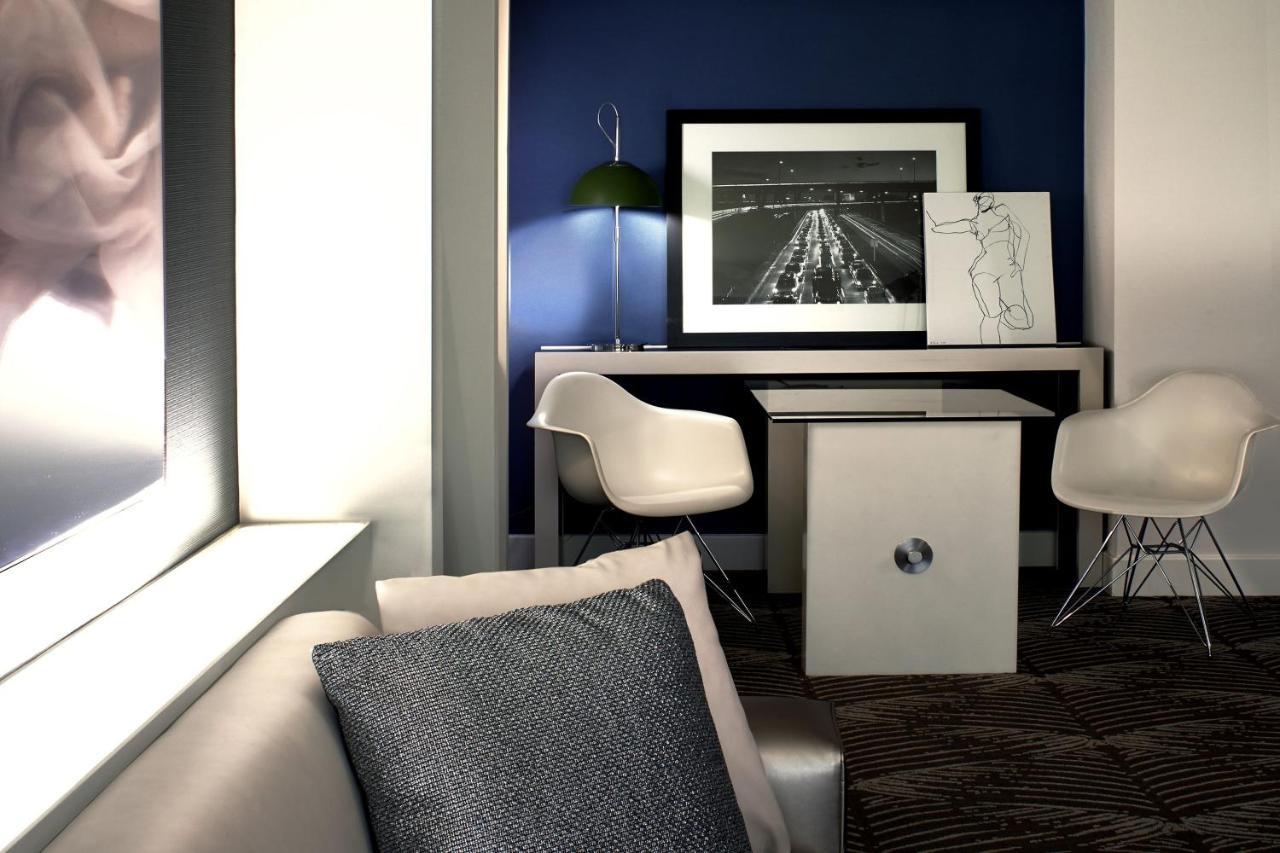 Spectacular One-Bedroom Corner King Suite