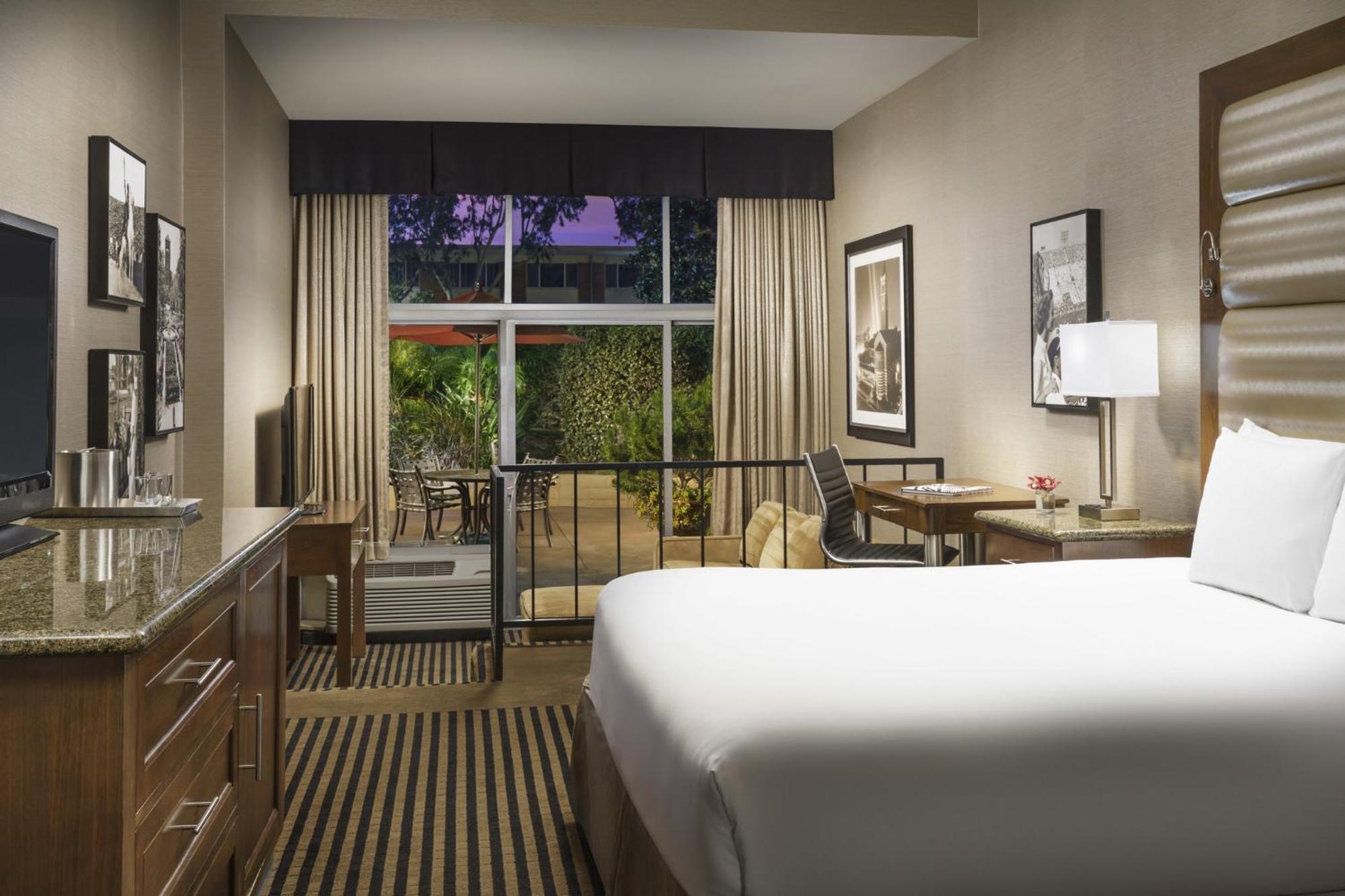 King Room Garden View