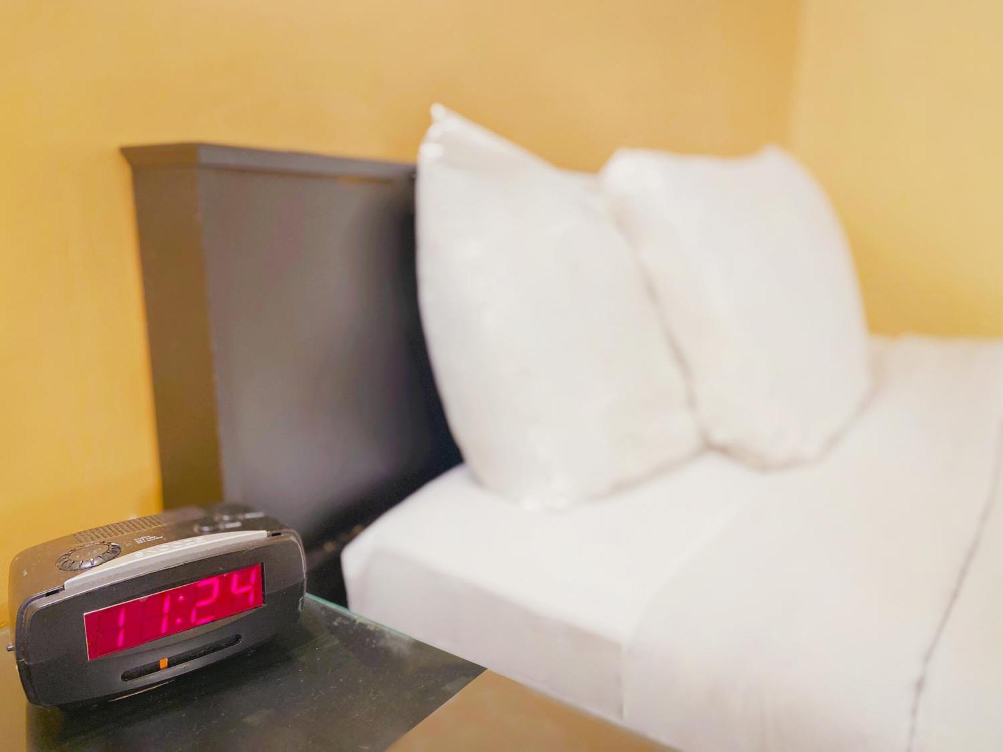 Deluxe Suite Spa Bath