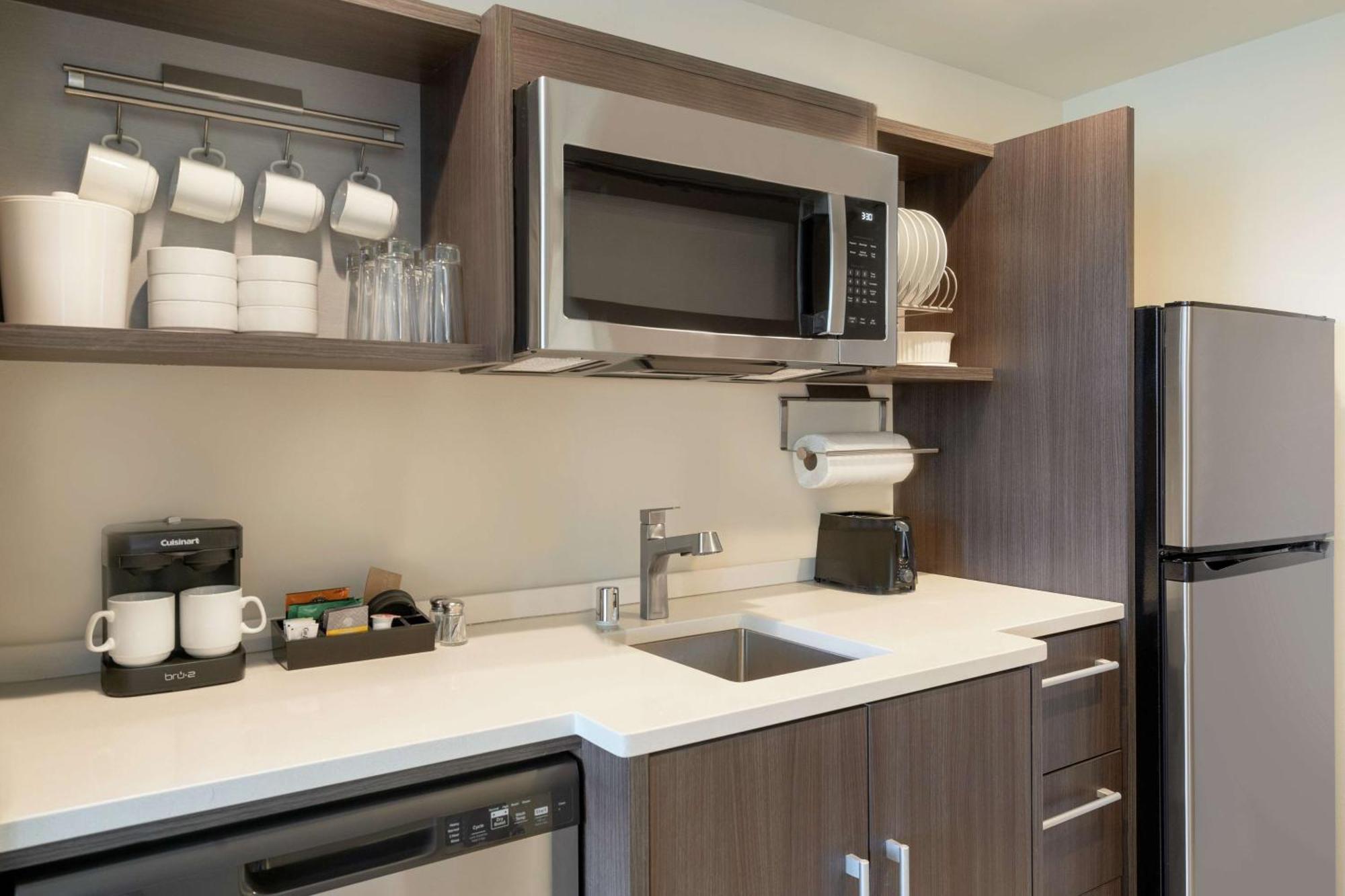King Studio Suite