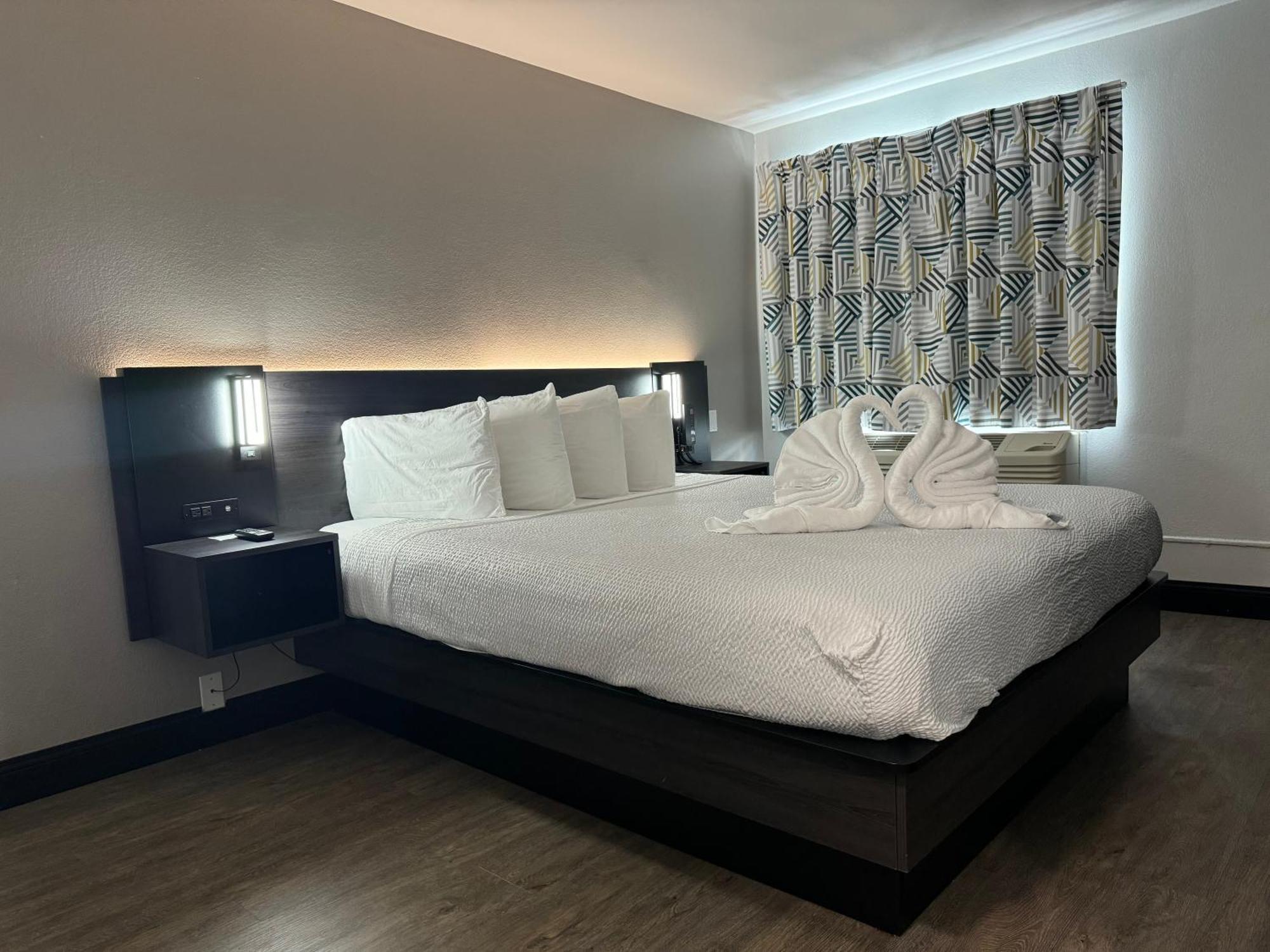 King Room
