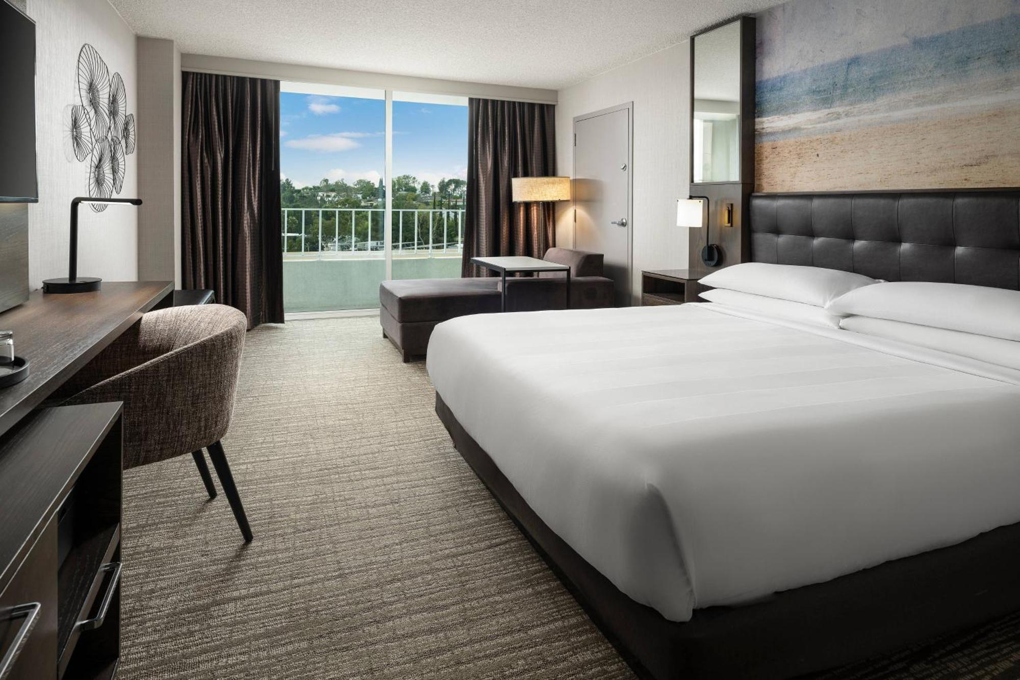King or Double Room Concierge Level