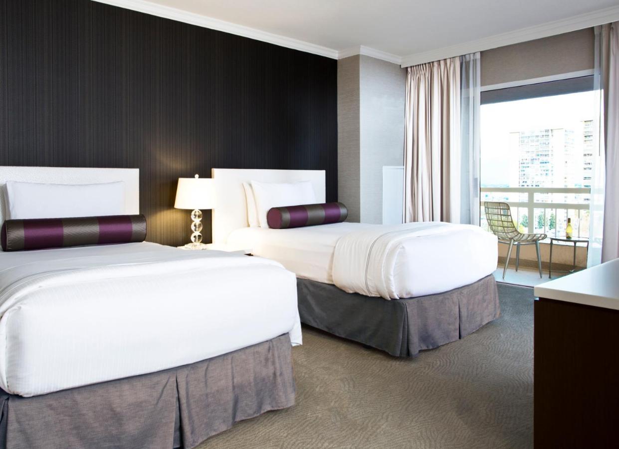 Superior Double Room with Balcony and Two Double Beds