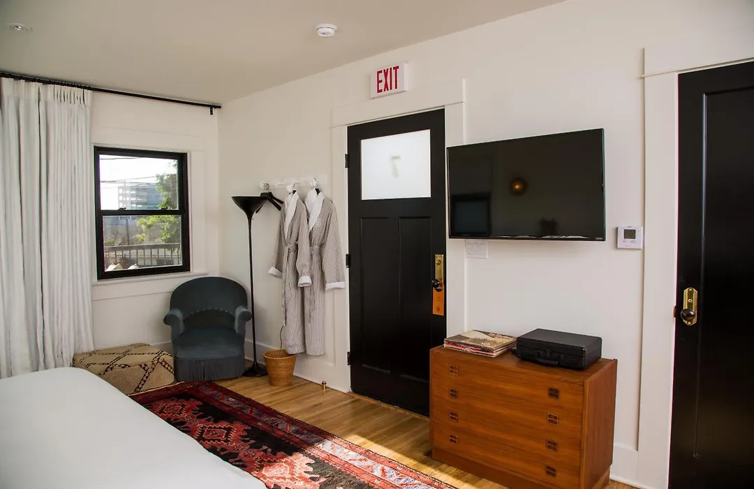 Hotel Covell-1