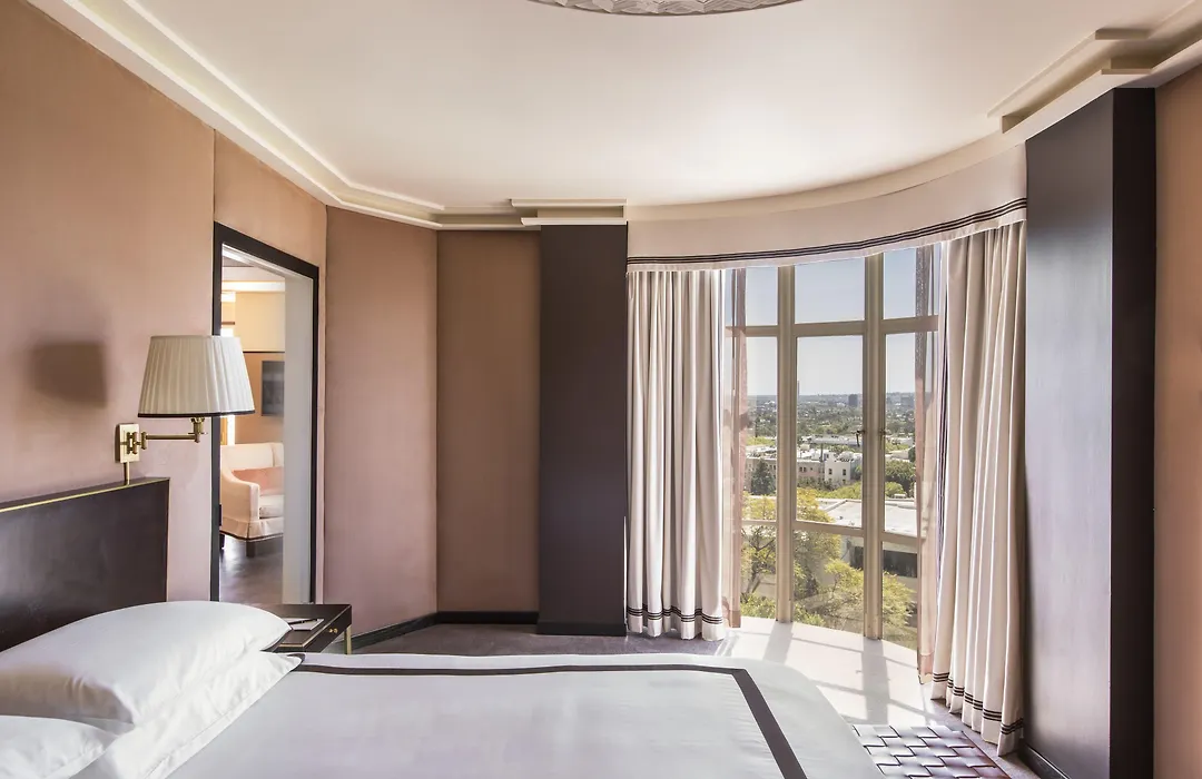 Sunset Tower Hotel-1