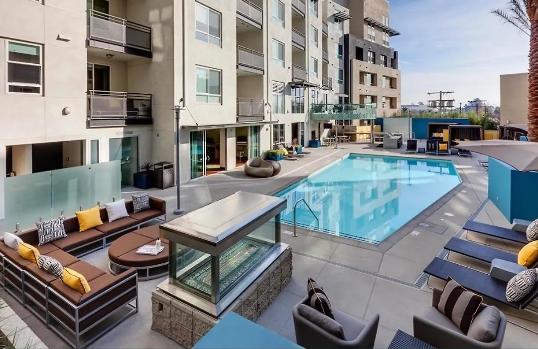 Luxury 2 Bedroom 2 Bathroom Residence Great View-1