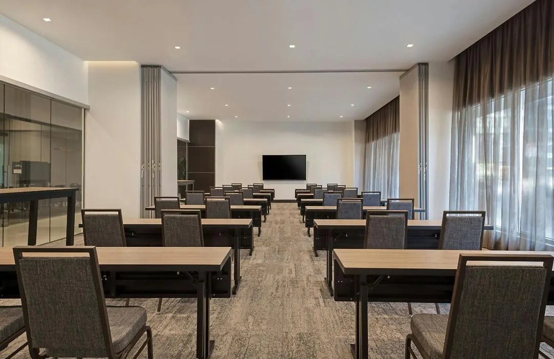 Ac Hotel By Marriott Beverly Hills-1