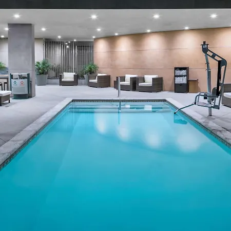 Hampton Inn & Suites Los Angeles/Hollywood, Ca-3