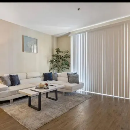 The Reve Appartment Marina 2 Bedrooms With Swimming Pool Free Parking-2