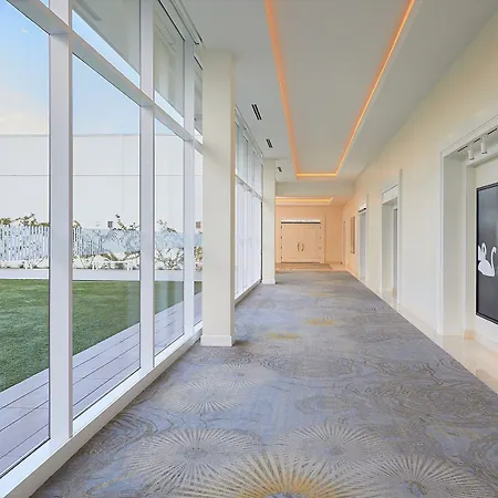 The Beverly Hilton-2