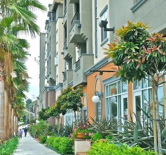 Playa Del Oro Apartments Los Angeles