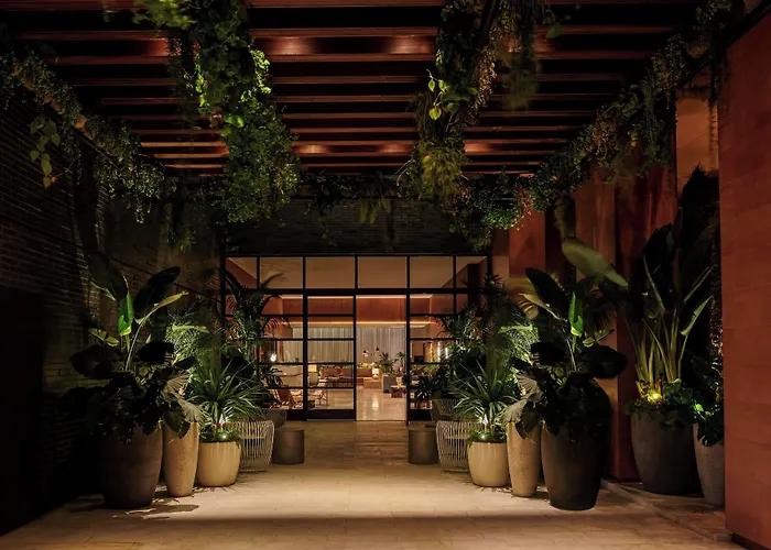 The Hollywood Grande, Autograph Collection Hotel Los Angeles